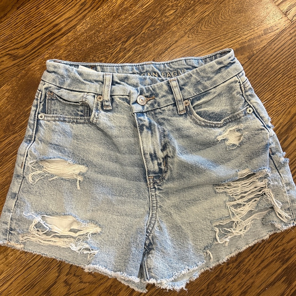American Eagle Outfitters Women's Light Blue Denim Shorts